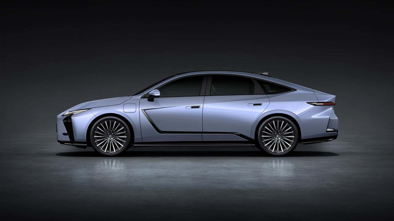 Το νέο Lexus ES έκανε το ντεμπούτο του ως υβριδικό και ηλεκτρικό 